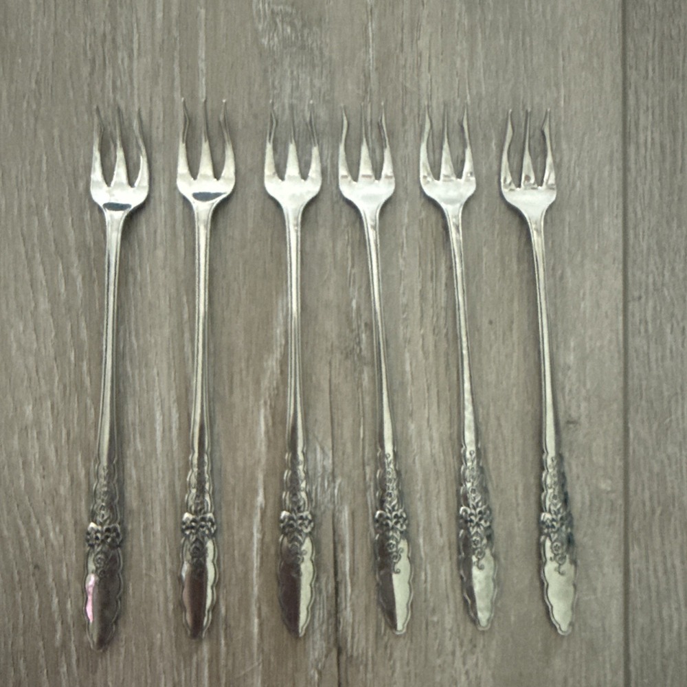 Oneida Community‎ FLORAL GLEN Stainless Glossy Silverware Seafood Forks Set of 6
